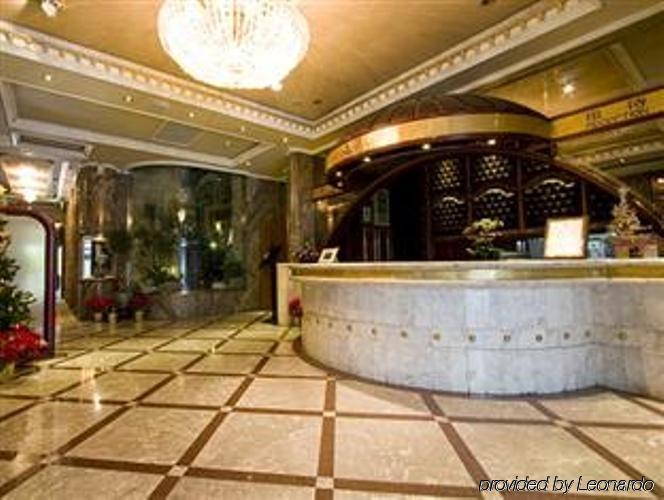 Happiness Hotel Taipei Exterior photo