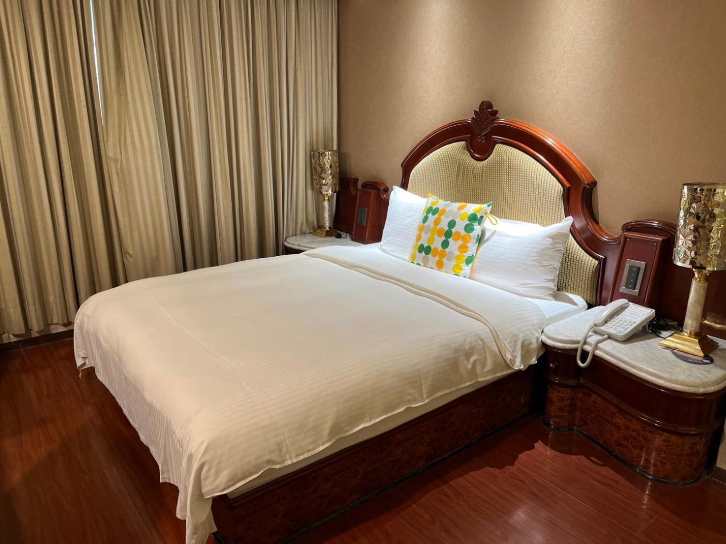 Happiness Hotel Taipei Exterior photo