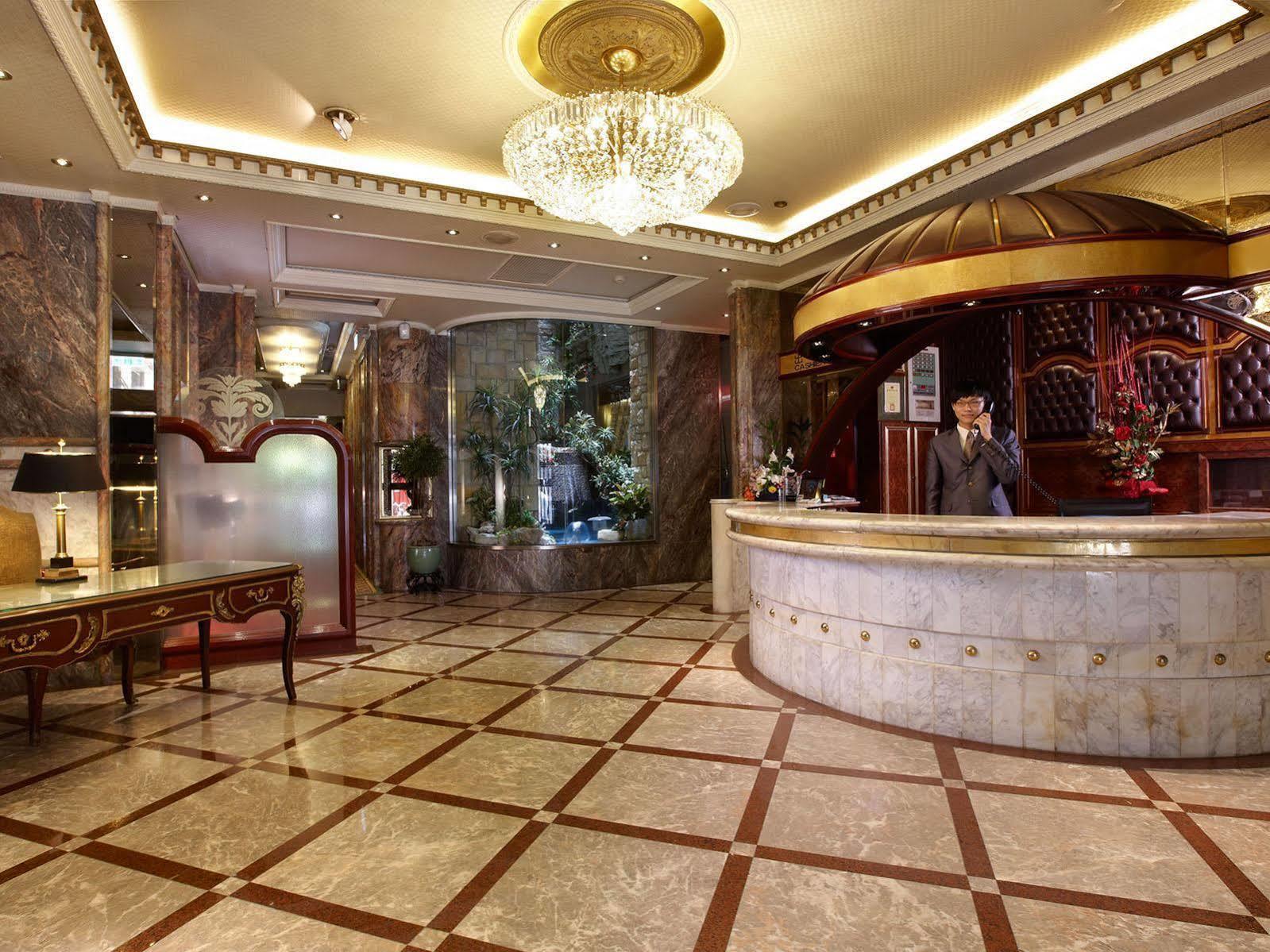 Happiness Hotel Taipei Exterior photo
